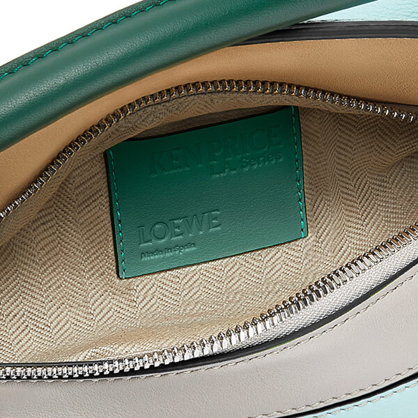 ロエベ L.A. シリーズ パズルバッグ スモール クラシックカーフ 偽物 A510S21X01